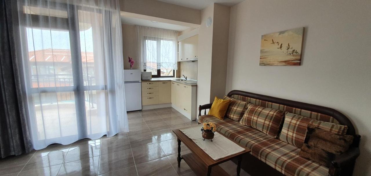 Luxury Apartments Ekaterina Τσερνομόρετς Εξωτερικό φωτογραφία