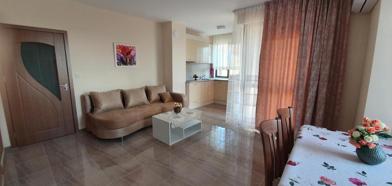 Luxury Apartments Ekaterina Τσερνομόρετς Εξωτερικό φωτογραφία