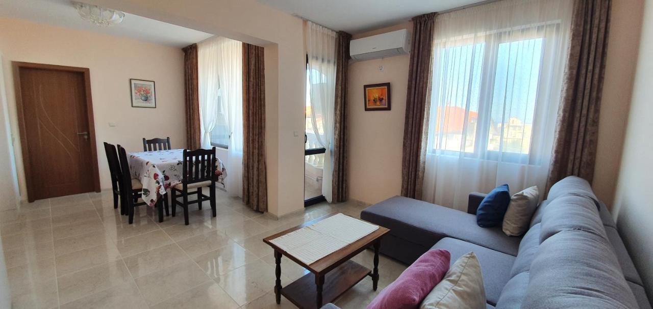 Luxury Apartments Ekaterina Τσερνομόρετς Εξωτερικό φωτογραφία