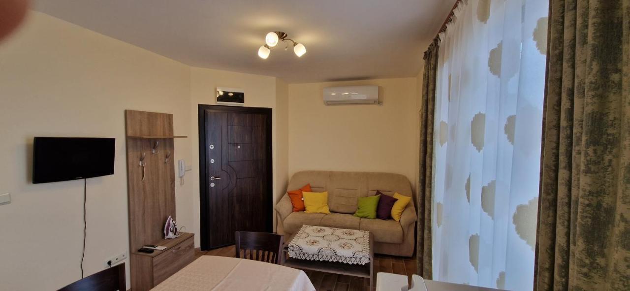Luxury Apartments Ekaterina Τσερνομόρετς Εξωτερικό φωτογραφία